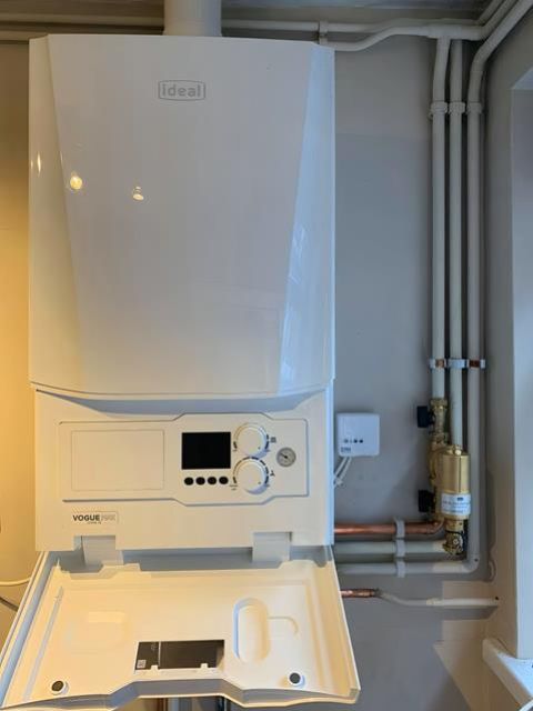 images/new-boilers/slider/new-boilers-4-kireth-ai.jpeg